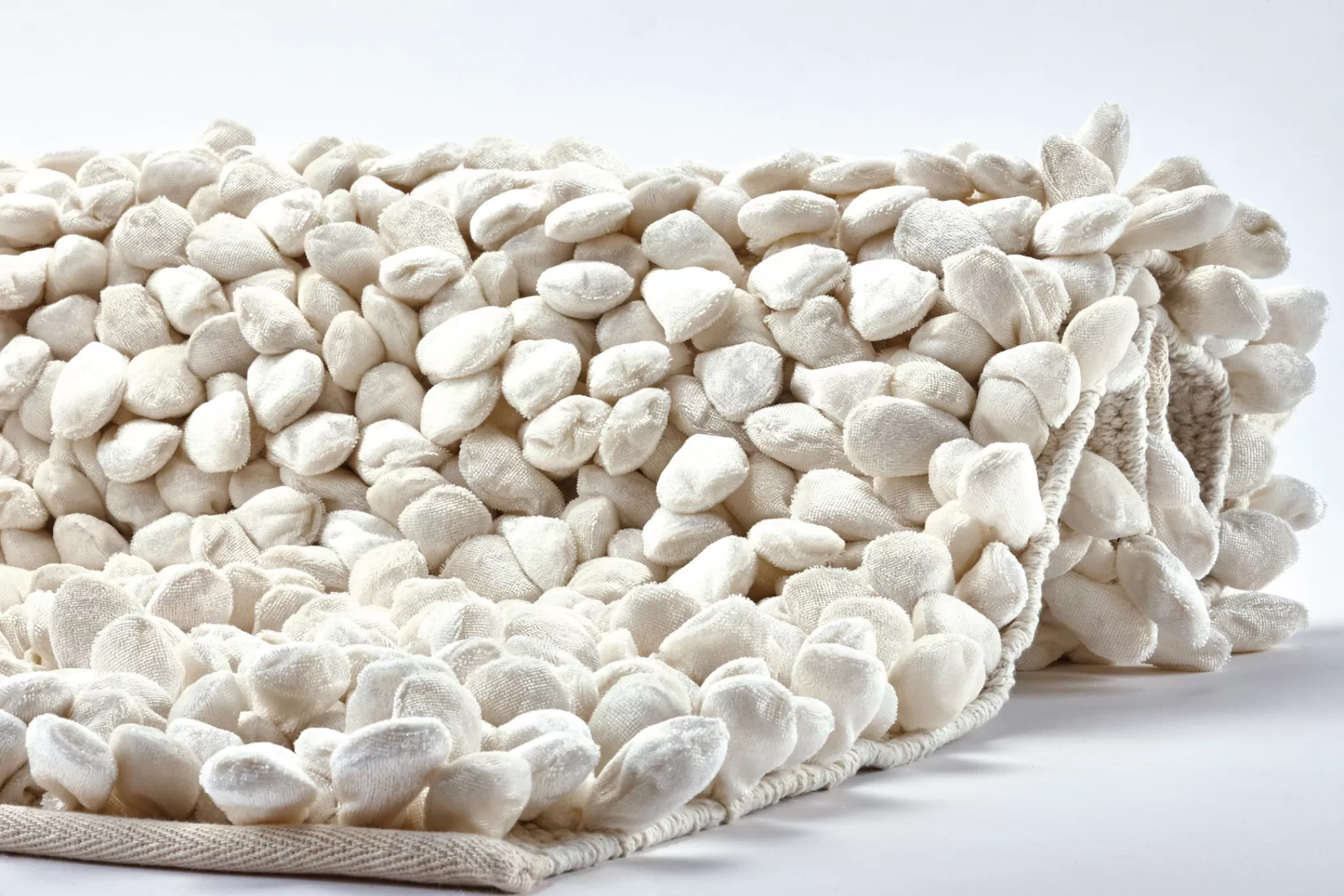 Aquanova Special*Bath Mat Rocca Ivory-10