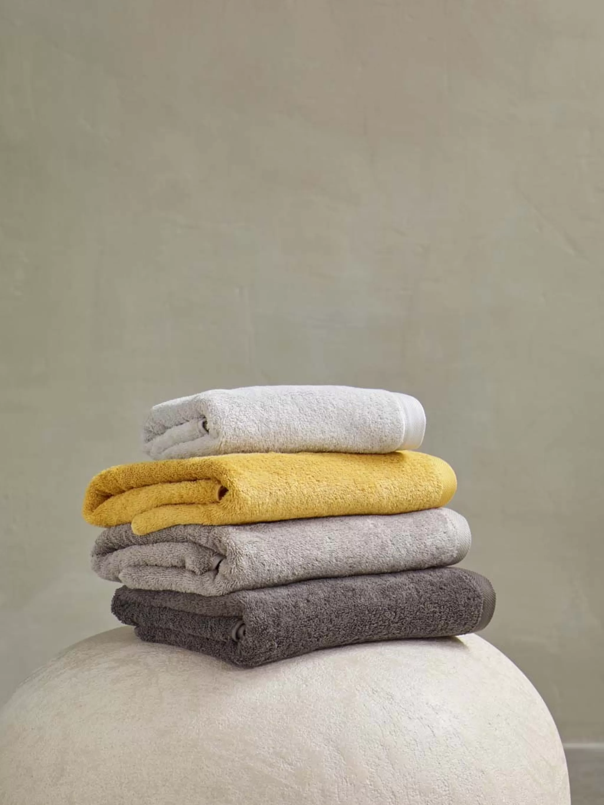 Aquanova London*Bath Textiles London Color Mimosa (Yellow)