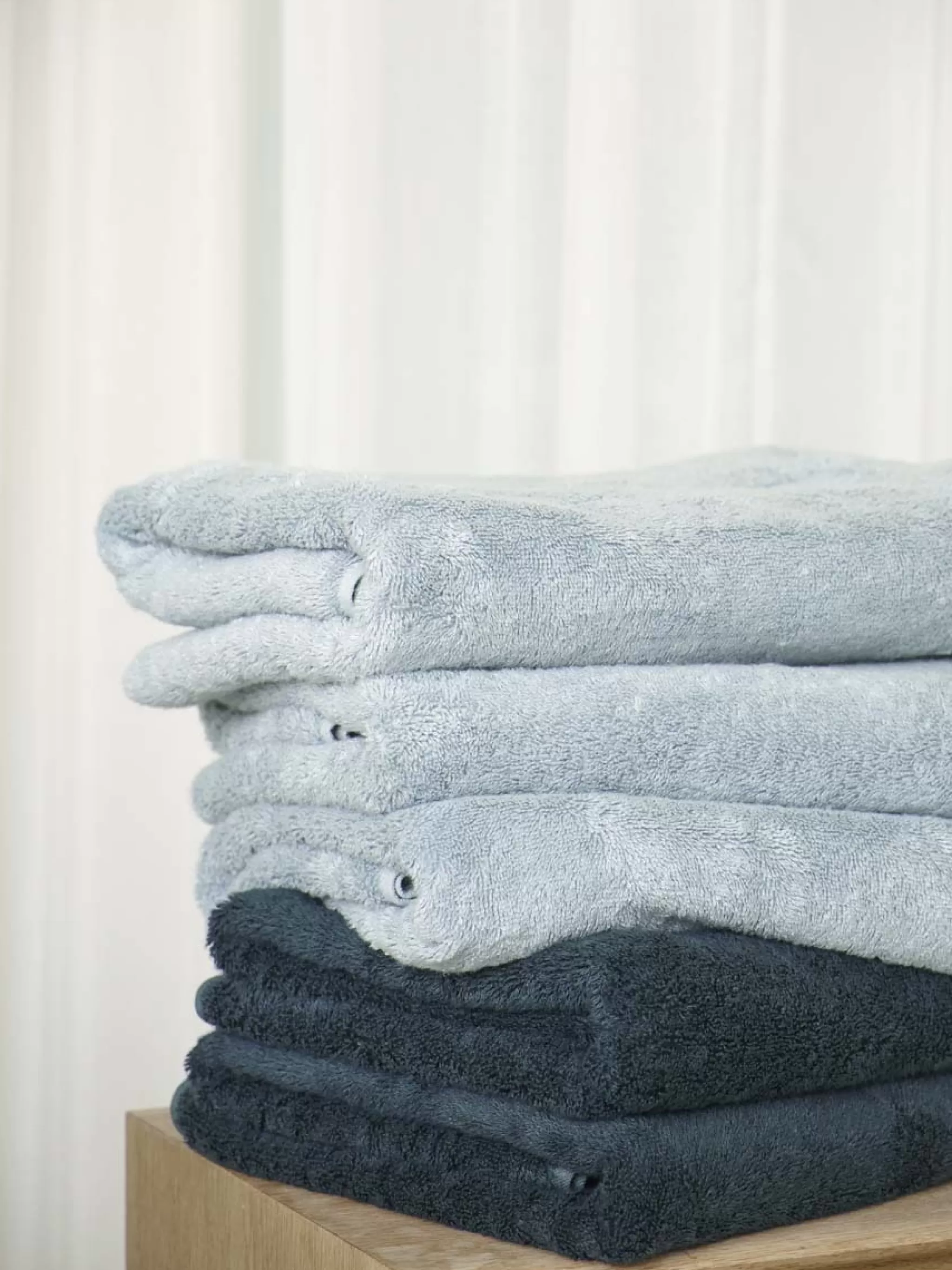 Aquanova London*Bath Textiles London Color Steel (Grey)