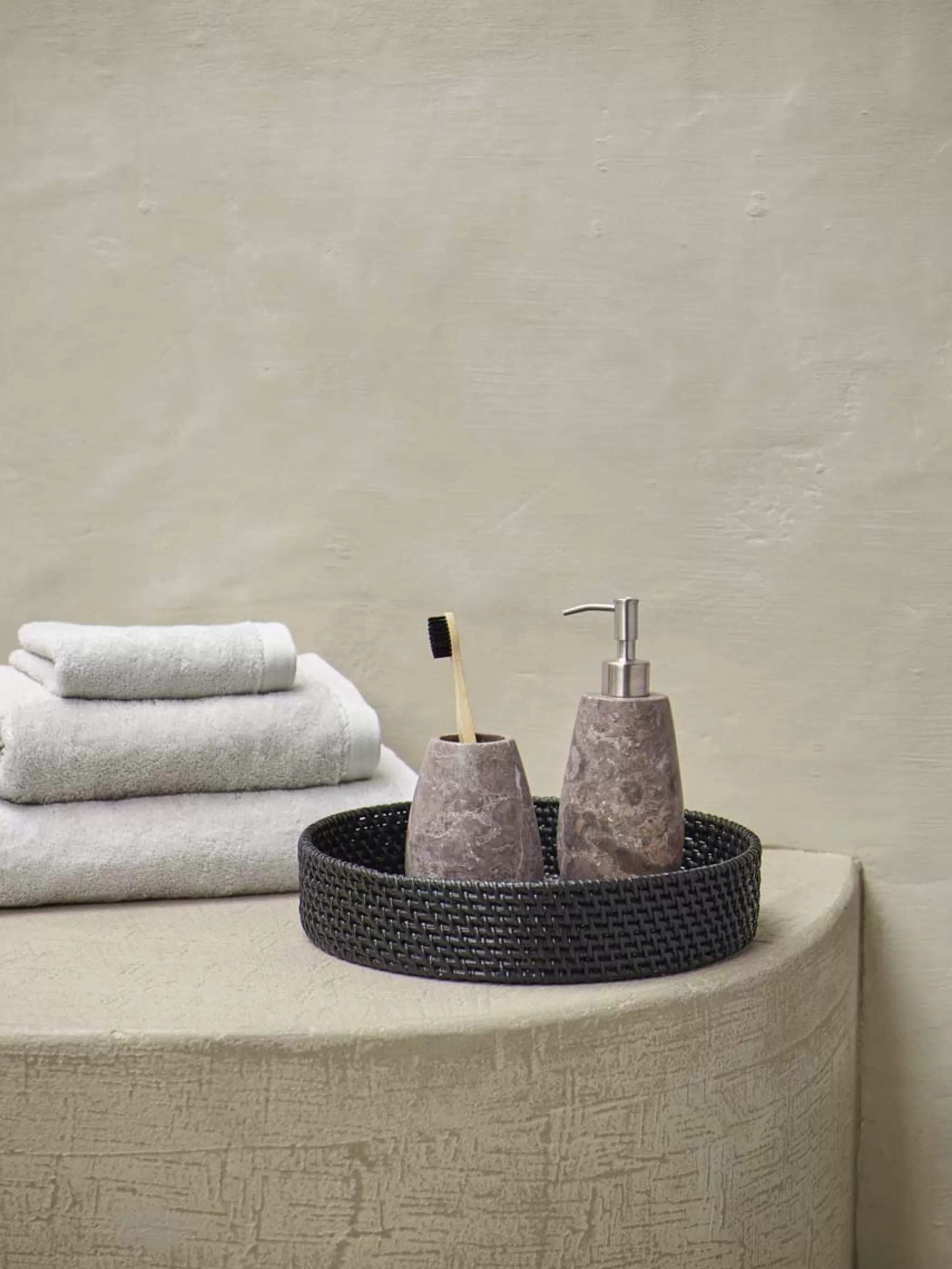 Aquanova Tissue Holder*Tissue Holder Conor Large Color Greige-15, Gray / Beige (Contil-15)