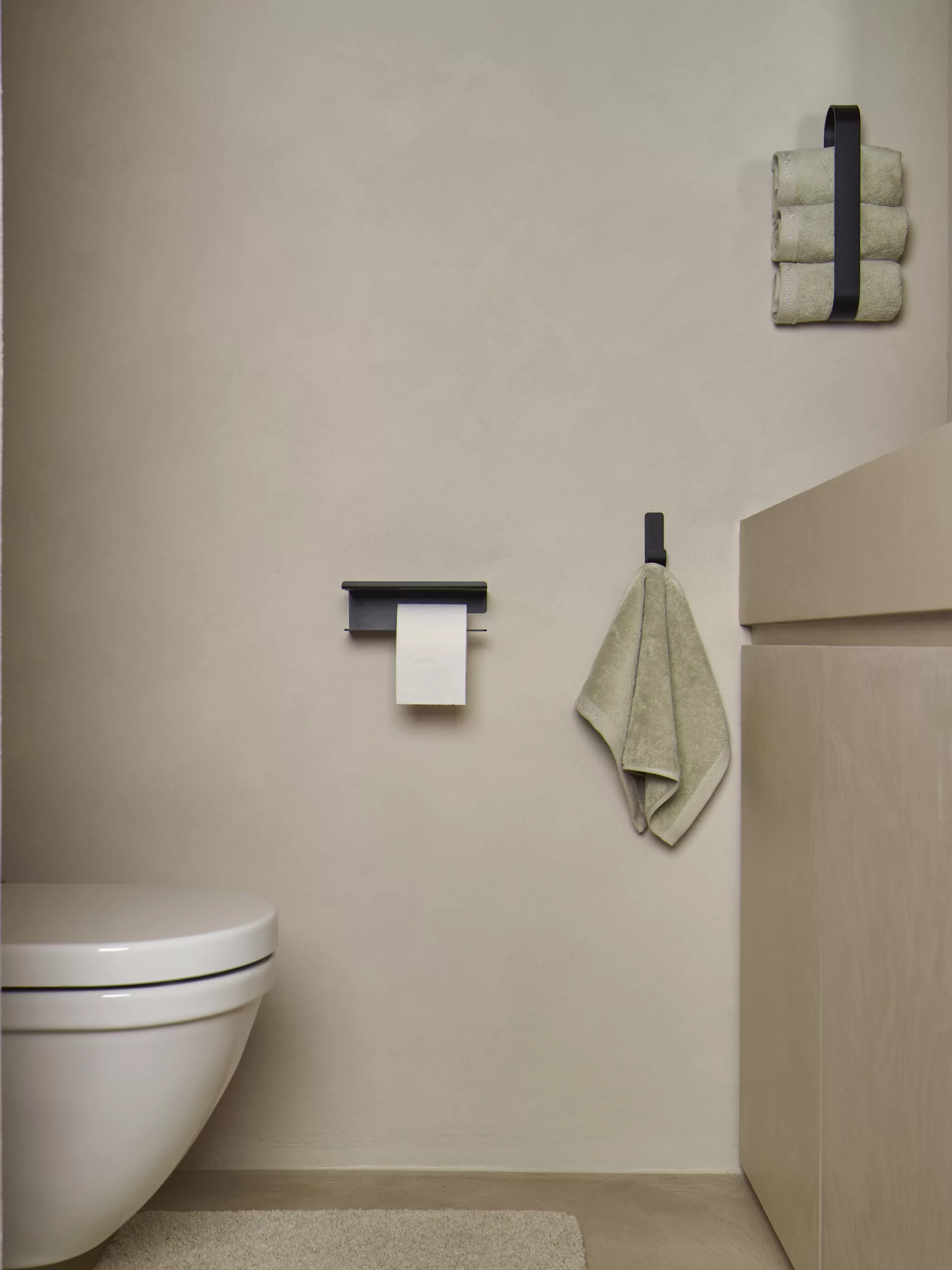 Aquanova Towel Rail*Wall Shelf Cyra, Color Black (Cyrwsm-09)